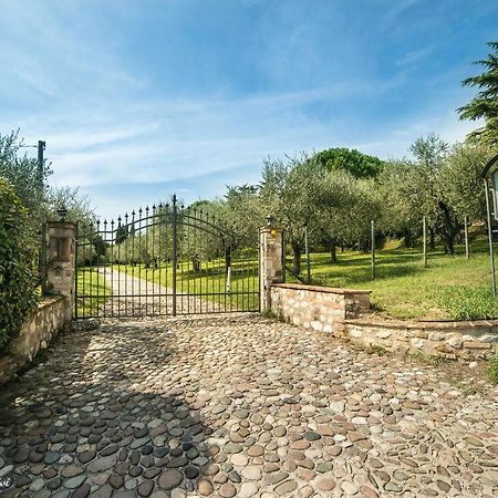 Residenza Fondo Ulivi Villa Ponti sul Mincio Exterior photo